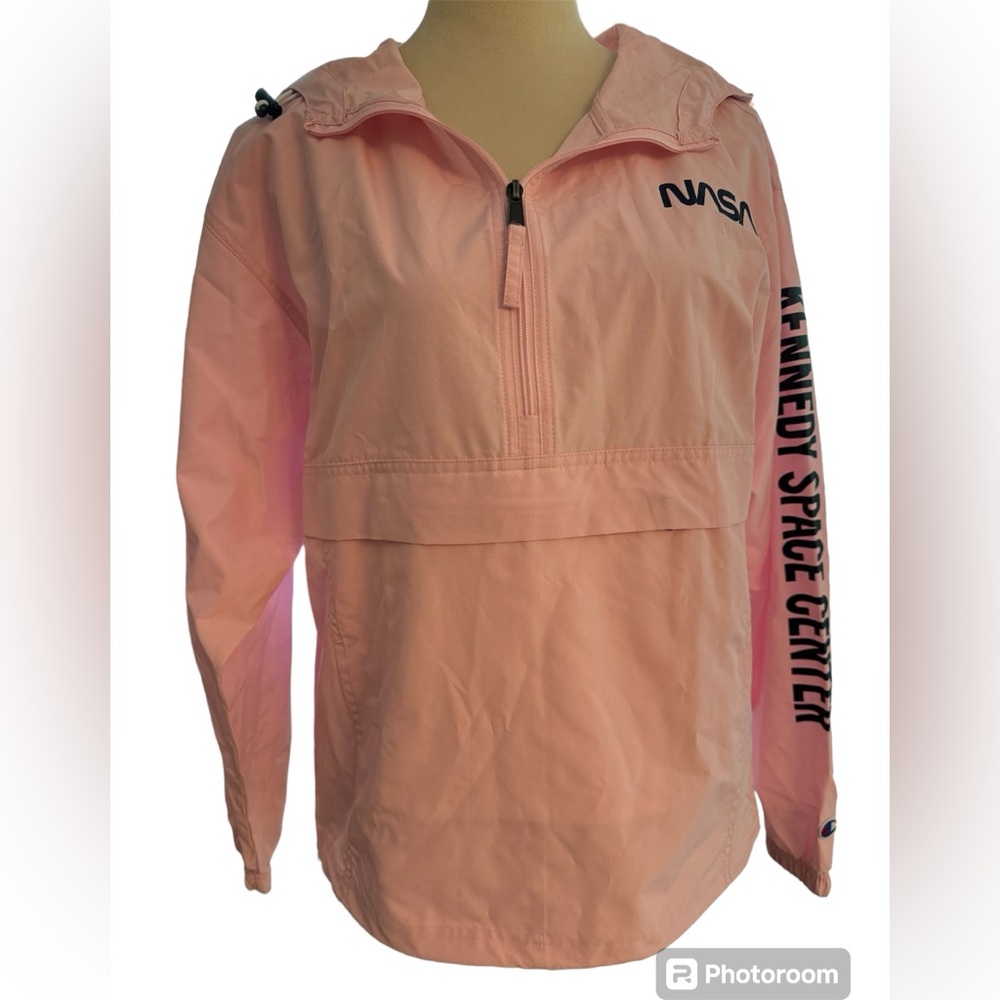 NASA Kennedy Space Center Packable Pink Jacket, size XS by Champion, great cond.